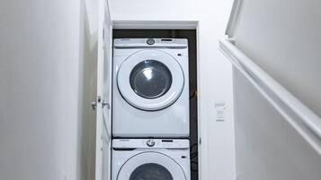 Apartment | Laundry