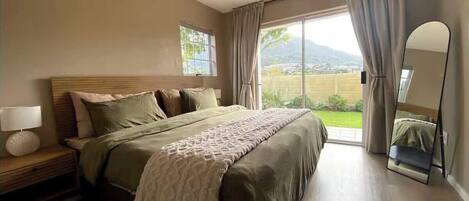 2 多间卧室、熨斗/熨衣板、WiFi、床单