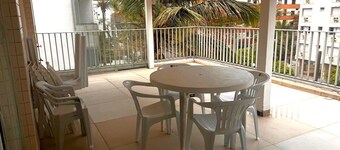 Apartamento Enseada 32