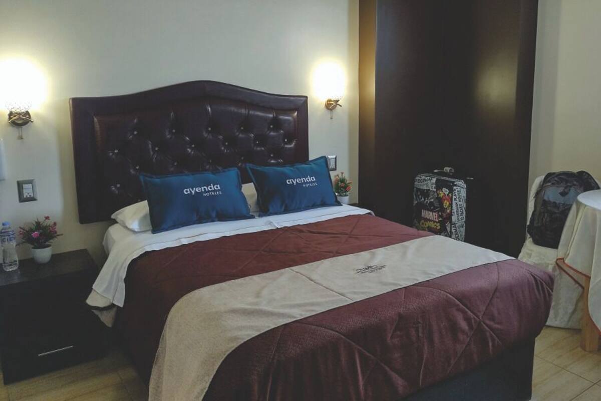 Phòng đôi Tiêu chuẩn, không hút thuốc, phòng tắm riêng | Chăn bông, nệm Select Comfort, bàn, khu vực làm việc phù hợp cho laptop 