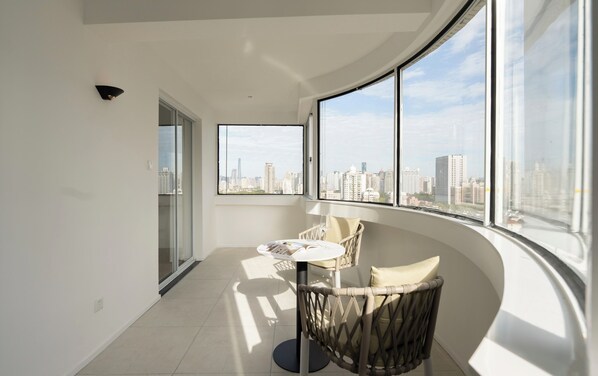 Senior-Apartment, 3 Schlafzimmer, Balkon | Blick vom Balkon
