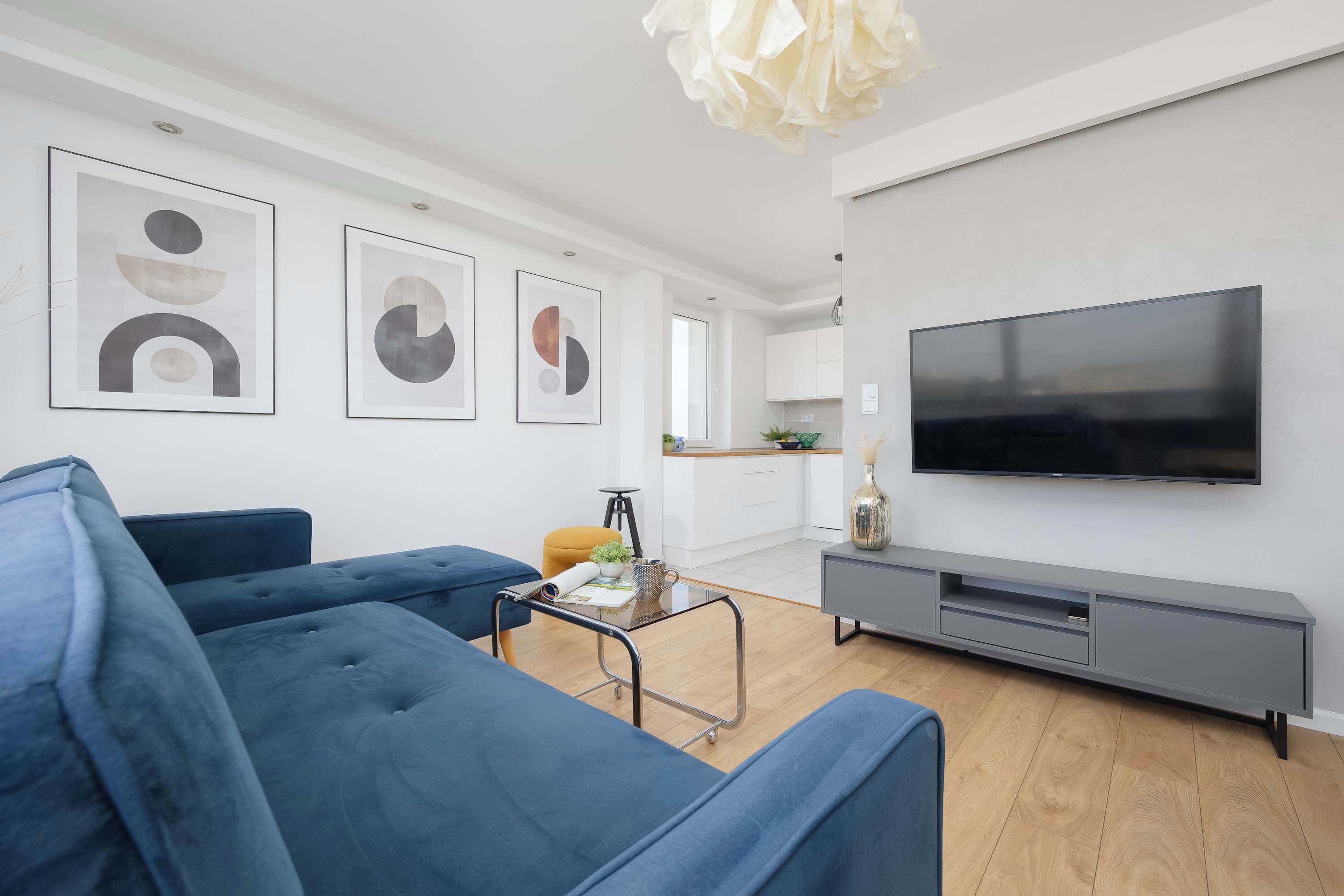 Télévision, espaces bureaux