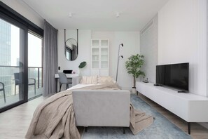 Desk, iron/ironing board, travel crib, WiFi
