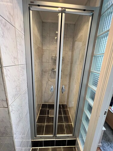 Central Narvik Apt W Workspace walk to city (d14d)