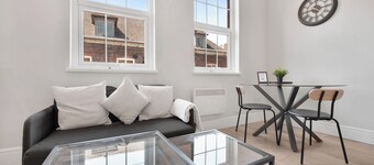 WhiskAwayHomes Taylor Bennett Apartment 1