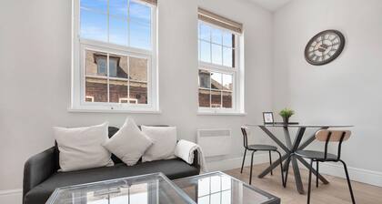 WhiskAwayHomes Taylor Bennett Apartment 1