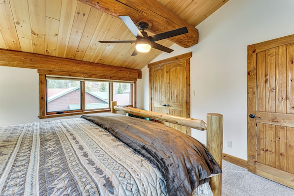 House (6 Bedrooms) | Interior