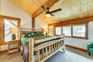 House (6 Bedrooms) | Interior - Cabin 3/4 Mi to Red River Ski & Summer Area (Red River)