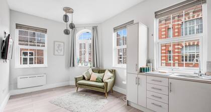 WhiskAwayHomes Taylor Bennett Apartment 3