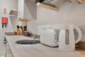 Microwave, oven