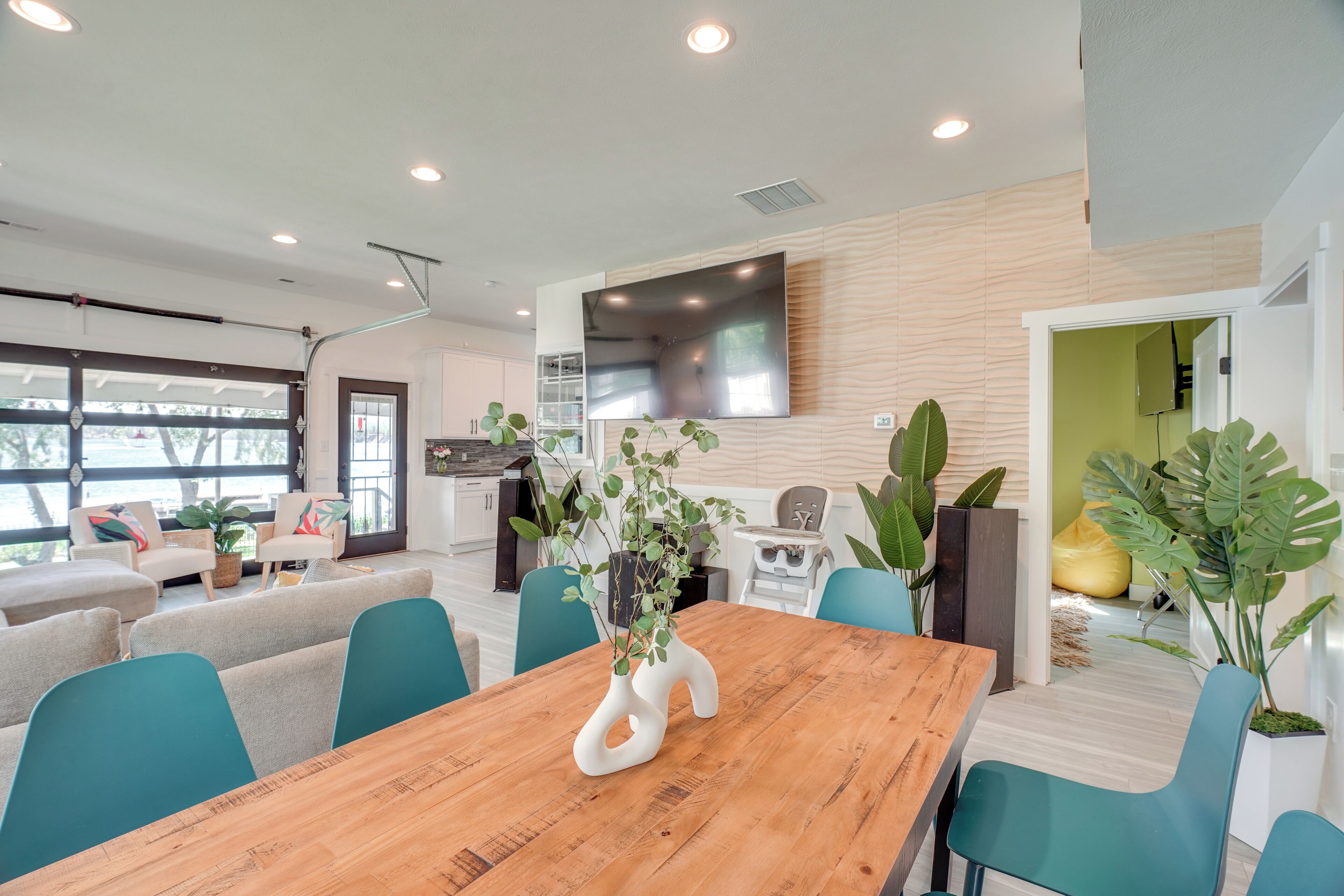 House (2 Bedrooms) | Interior