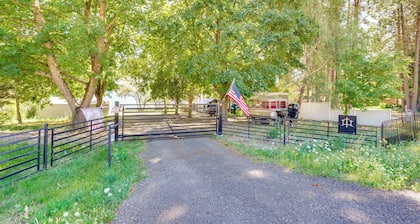 Waterfront Deck w/ Fire Pit: Lake Spokane Gem!