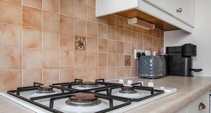 WhiskAwayStays Toulouse Drive No. 26