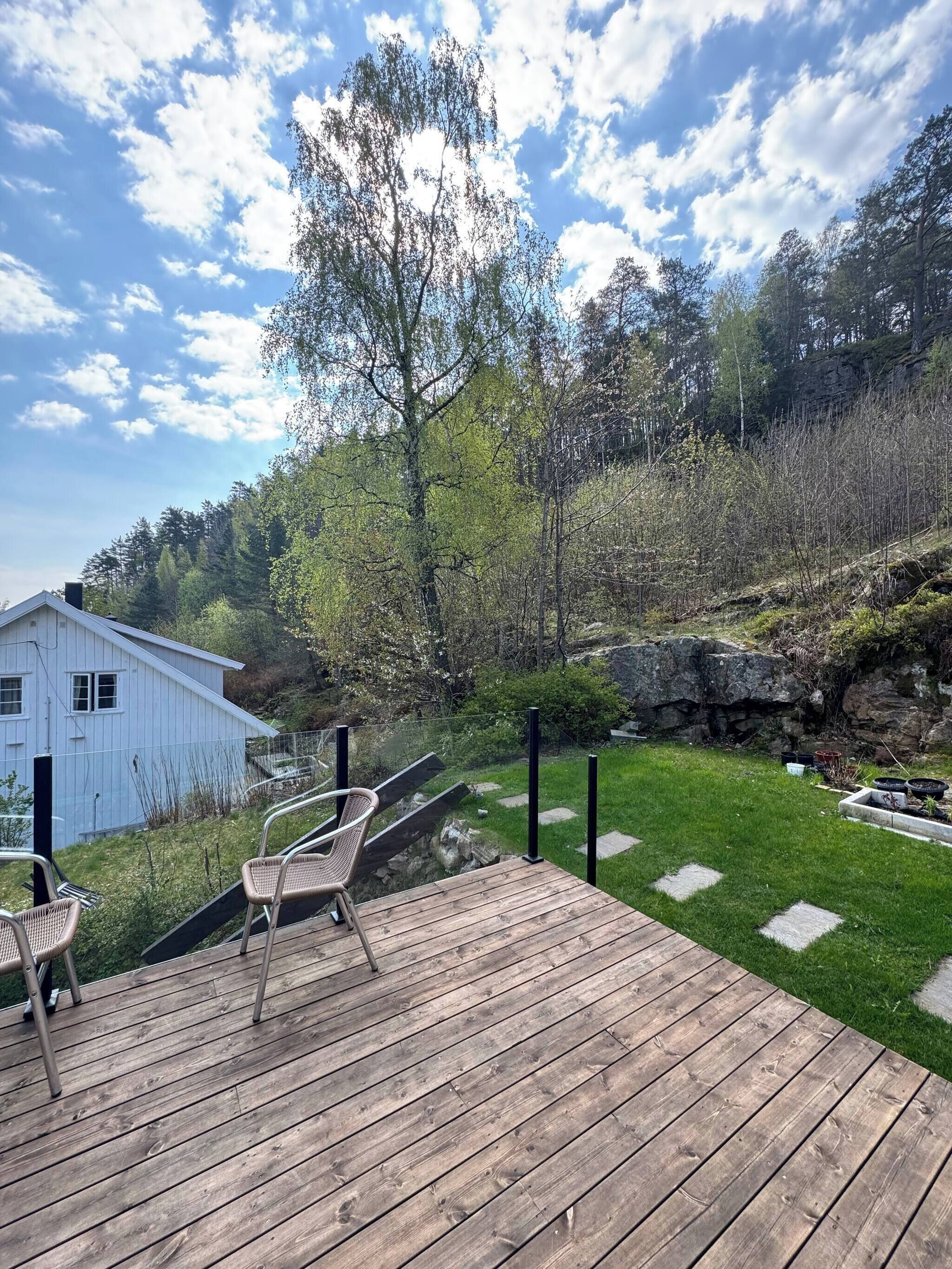 منزل - ٥ غرف نوم - بشرفة - منظر للحديقة | شرفة/رواق