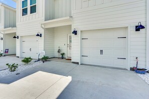 Apartment (3 Bedrooms) | Interior - Steps to Ocean: Chic Home w/ Patio in Port St Joe! (Port St. Joe)