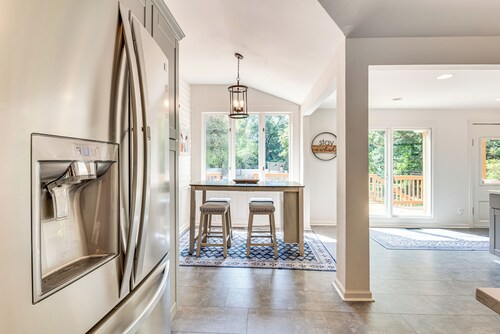 Walk to Mcdonough Square: Historic Home w/ Yard!