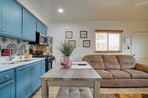 Apartment (1 Bedroom) | Interior - < 1 Mi to University Medical Center: El Paso Apt (El Paso)