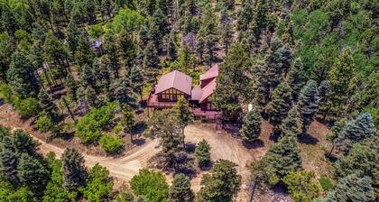 2 Min to Hiking: Cabin w/ Deck in Angel Fire