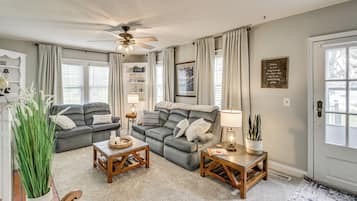 Nhà (3 Bedrooms) | Nội thất