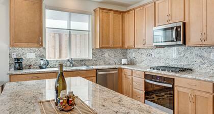Newly Built Home w/ Patio: 4 Mi to Dtwn Hollister