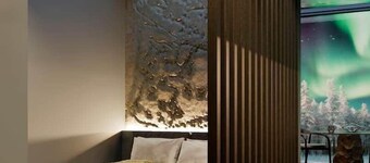Lodge Arctic 4 - sauna, glass roof & view of Lake Inari