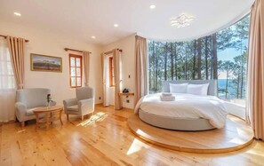 Desk, blackout drapes, iron/ironing board, free WiFi