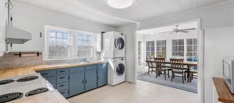 No cleanup chores-Fenced yard, arcade, fire pit, close to casino, I81, downtown.