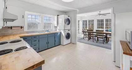 No cleanup chores-Fenced yard, arcade, fire pit, close to casino, I81, downtown.