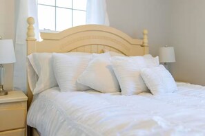 3 bedrooms, free WiFi, bed sheets