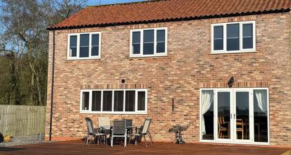 Arglam Lane Farm - 4 Bedroom Tranquil Countryside Retreat sleeps 7