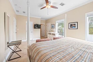 3 chambres, fer et planche à repasser, Wi-Fi gratuit, draps fournis