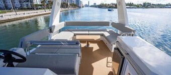 Luxury on the Sea! 47' Motor Yacht in Beautiful Marina!