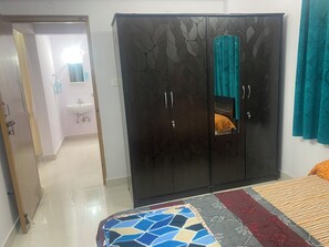 2 bedrooms, internet - Tranquil 2-bedroom house in Bengaluru - Fully furnished (Bengaluru)