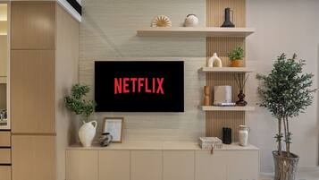 Standard Apartment, Balcony, Pool View | Living area