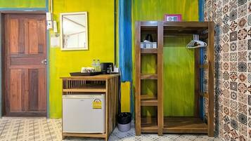 Kamar Single Deluks | Wi-Fi gratis, didekorasi berbeda-beda, dan seprai linen