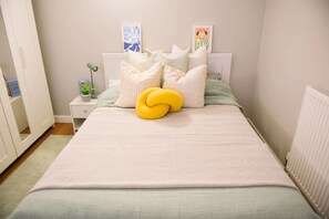 Apartment, 1 Bedroom, Non Smoking | Free WiFi