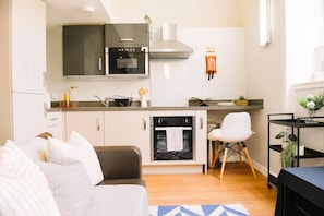 Apartment, 1 Bedroom, Non Smoking | Private kitchen - Student Only Library Lofts (Exeter)