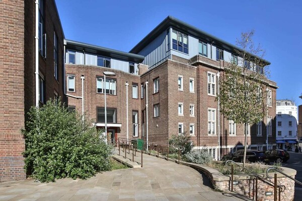 Student Only Library Lofts - Exeter