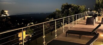 Comfortable Villa with Exceptional Sea View, Private Terrace and Wi-Fi