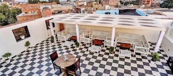 Hotel Hinduja Fort