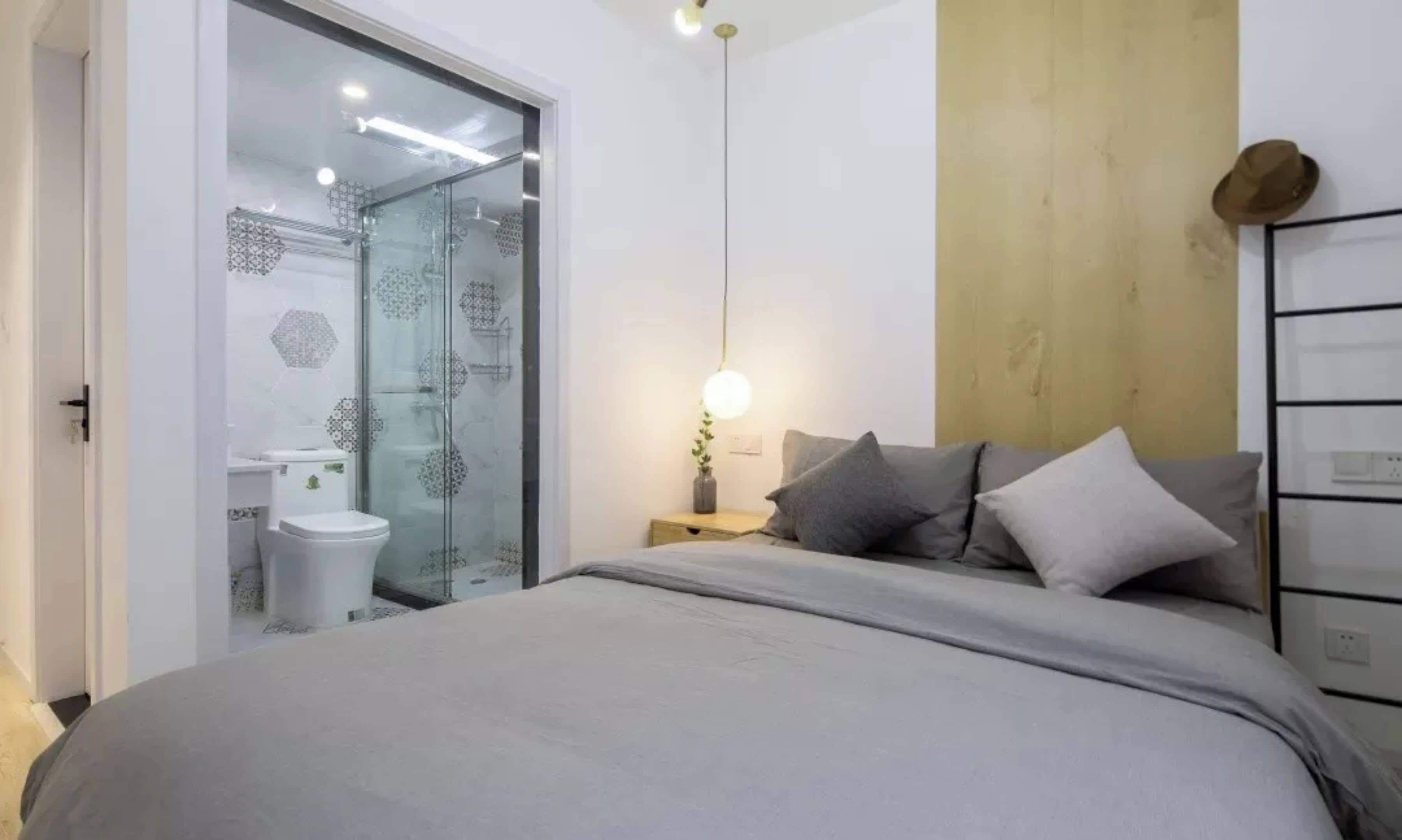 Senior Apartment, 4 Bedrooms, Kitchen | Soundproofing, free WiFi, bed sheets