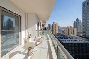 Senior Apartment, 2 Bedrooms, Balcony | Free WiFi, bed sheets
