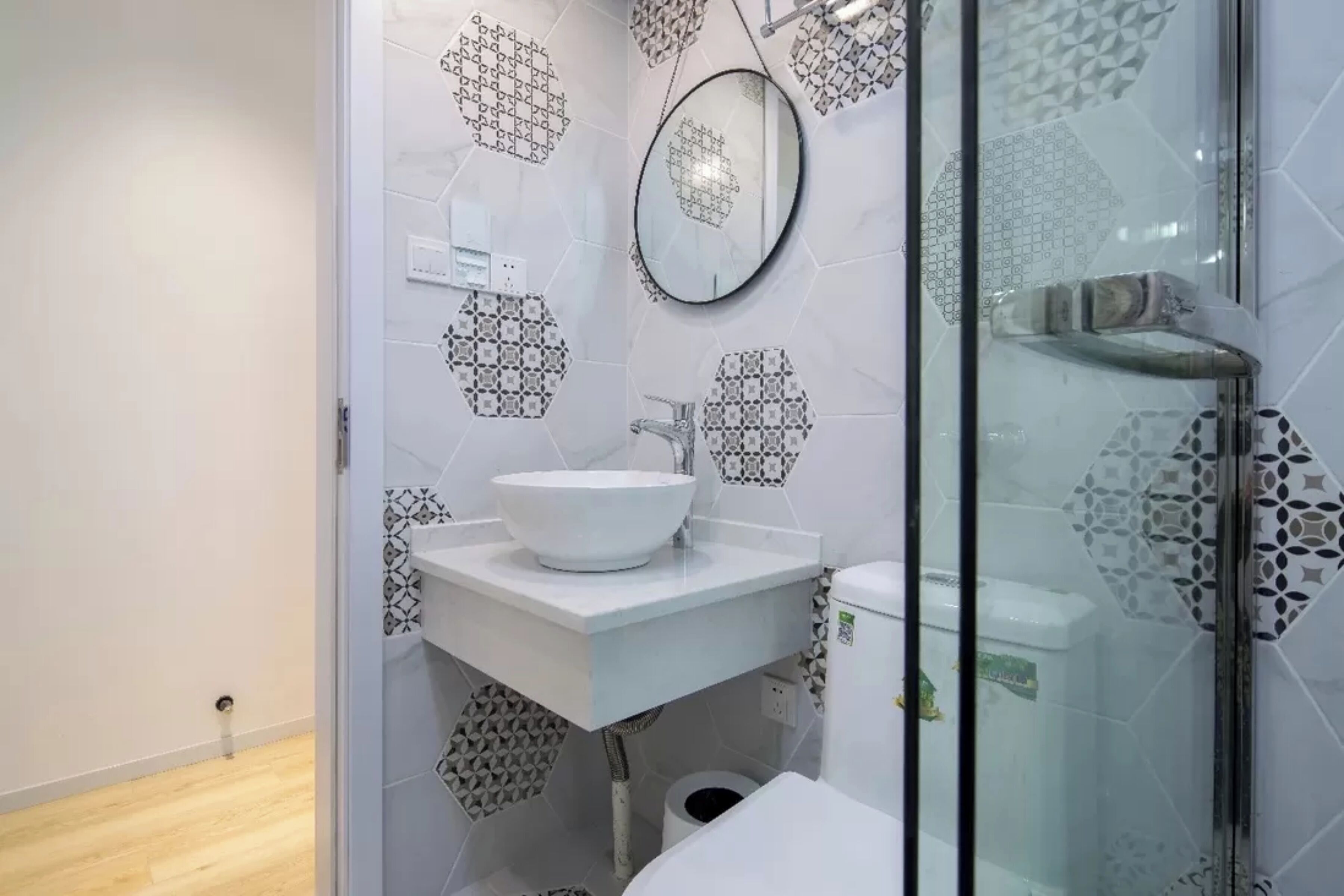 시니어 아파트, 침실 4개, 주방 | 욕실 | 무료 세면용품, 헤어드라이어, 슬리퍼, 샴푸