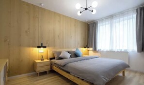 Senior Apartment, 4 Bedrooms, Kitchen | Soundproofing, free WiFi, bed sheets - Book and Bed - Lujiazui (Shanghai)
