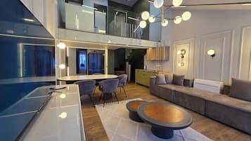 Comfort-Apartment, Bergblick | Wohnbereich