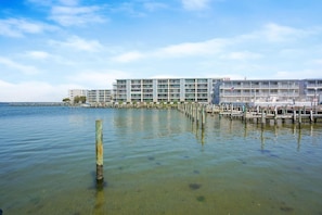 Condo, 2 Bedrooms | Marina