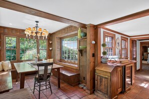 Villa, 5 camere da letto | Ristoranti