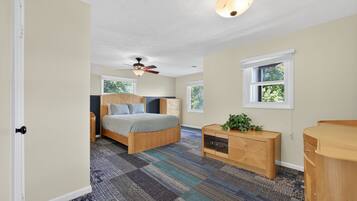 Casa, 3 habitaciones | 3 habitaciones, escritorio y espacio para trabajar con laptop