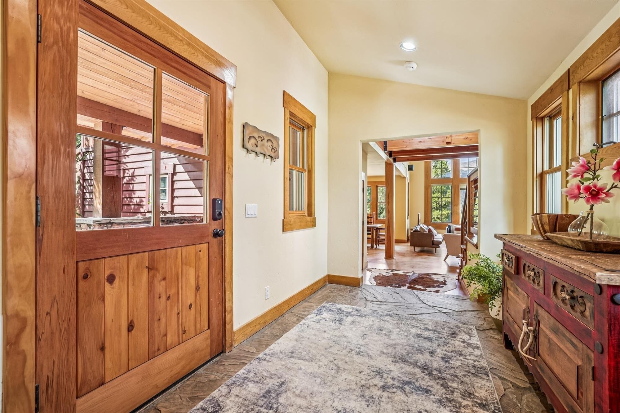 House, 4 Bedrooms | Interior