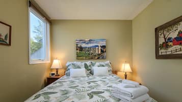 Condo, 1 Bedroom | 1 bedroom, laptop workspace, iron/ironing board, free WiFi